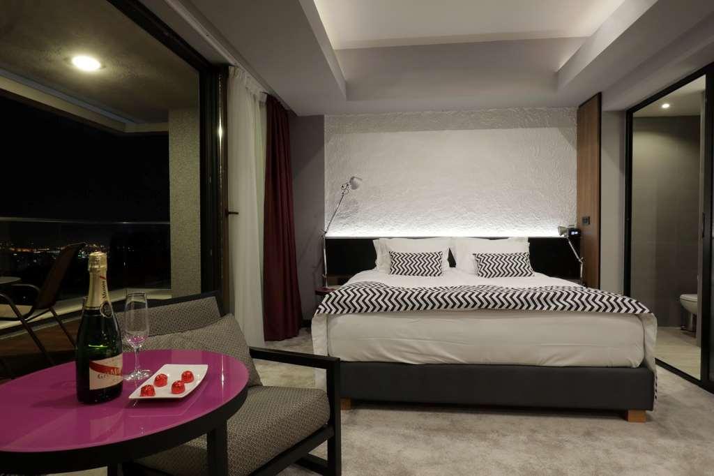 Hotel Panoramika Design & Spa Skopje Quarto foto